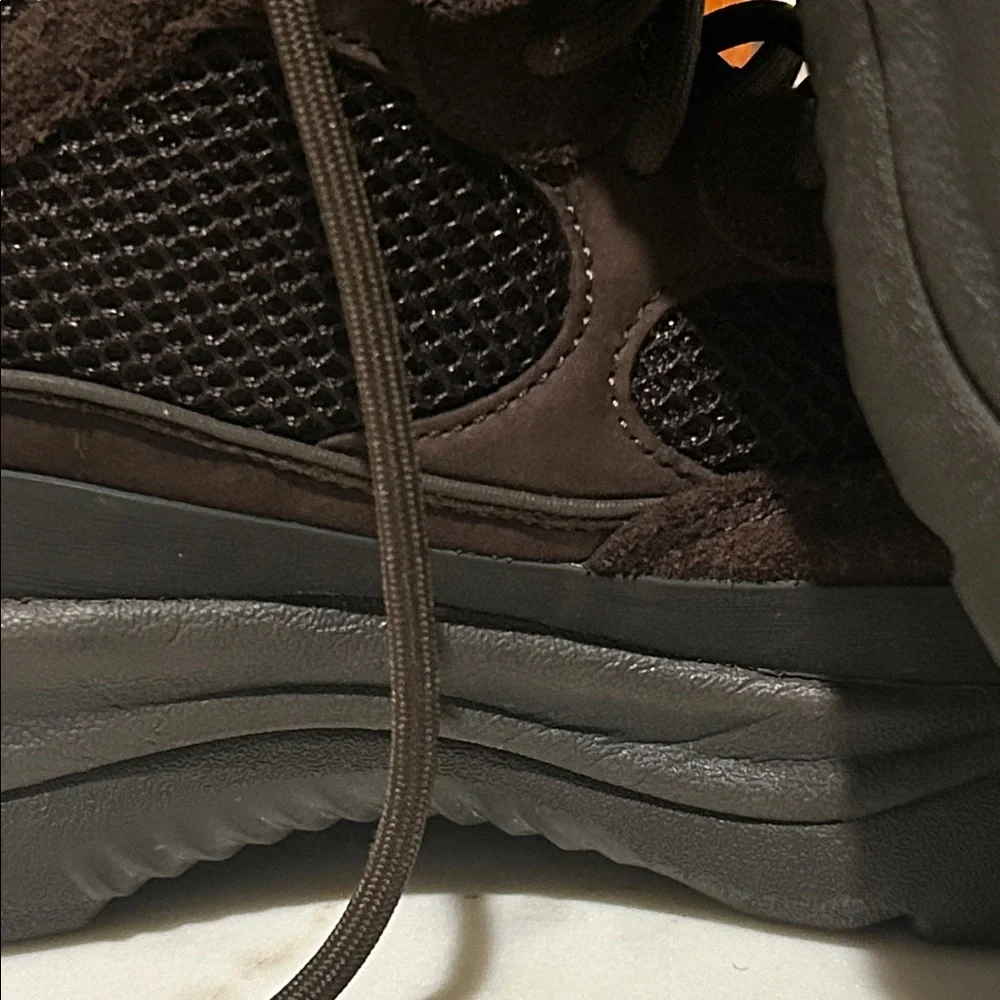 100% AUTHENTIC ADIDAS YEEZY DESERT BOOT OIL BOOTS SIZE US 9.5 - Picture 9 of 10